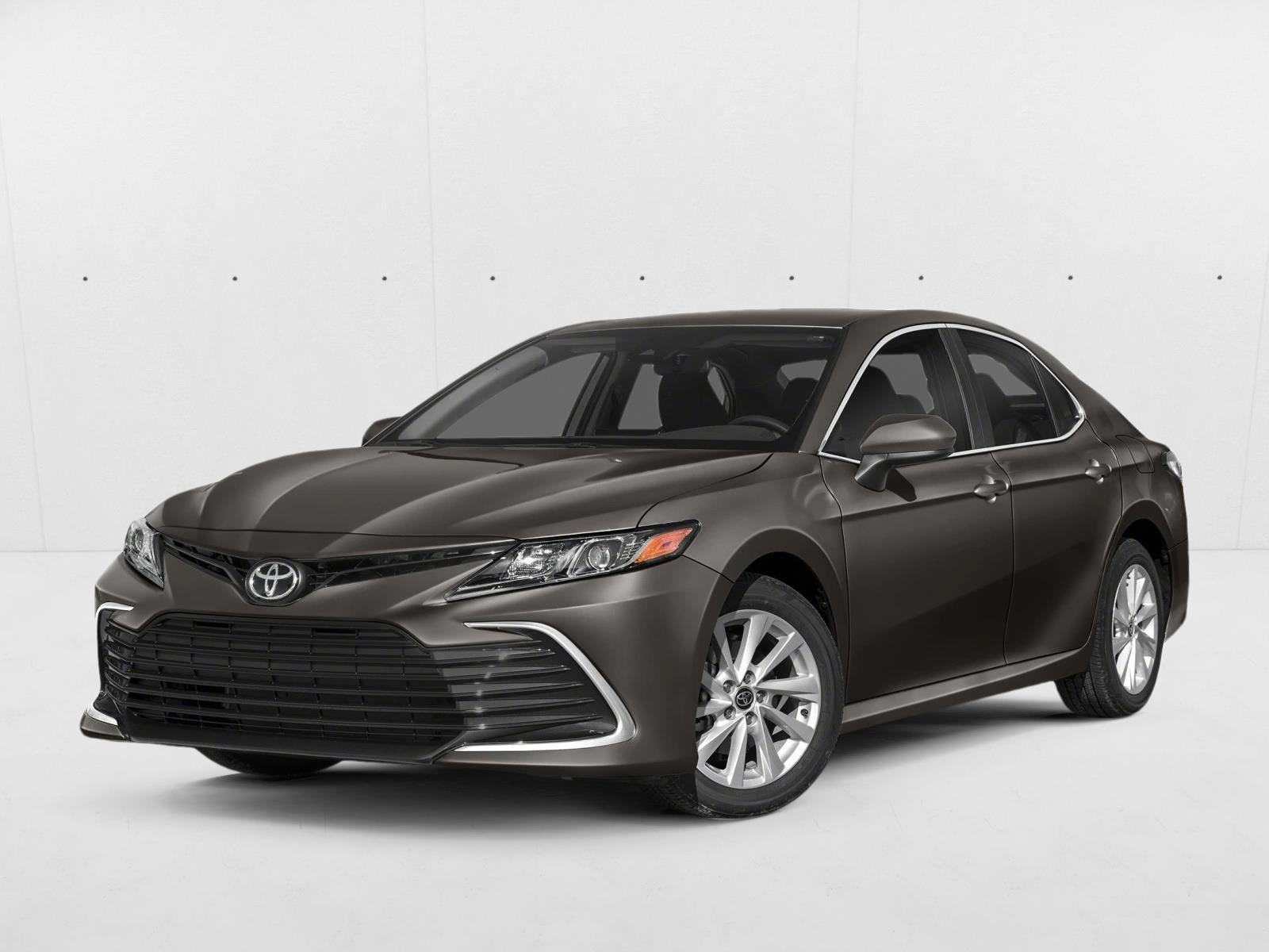 2023 Toyota Camry LE Auto (SE)