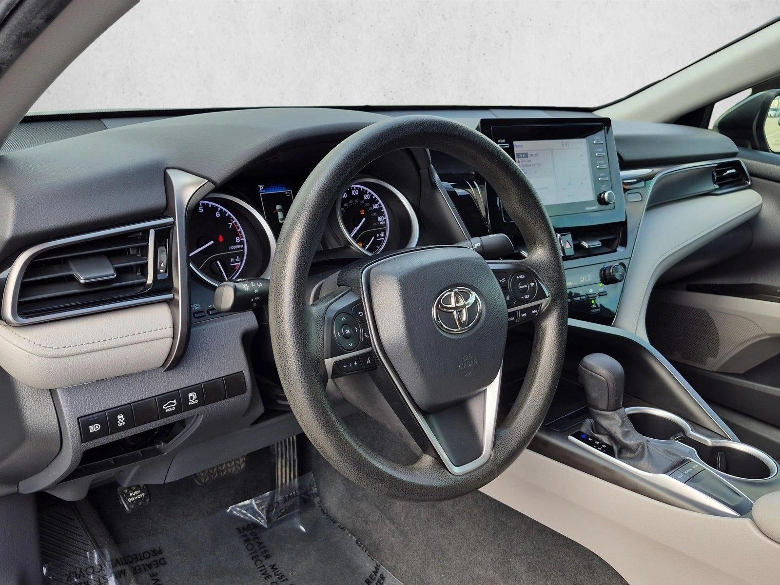 2023 Toyota Camry LE Auto (SE)