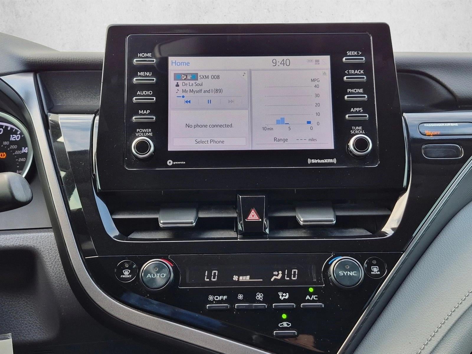 2023 Toyota Camry LE Auto (SE)