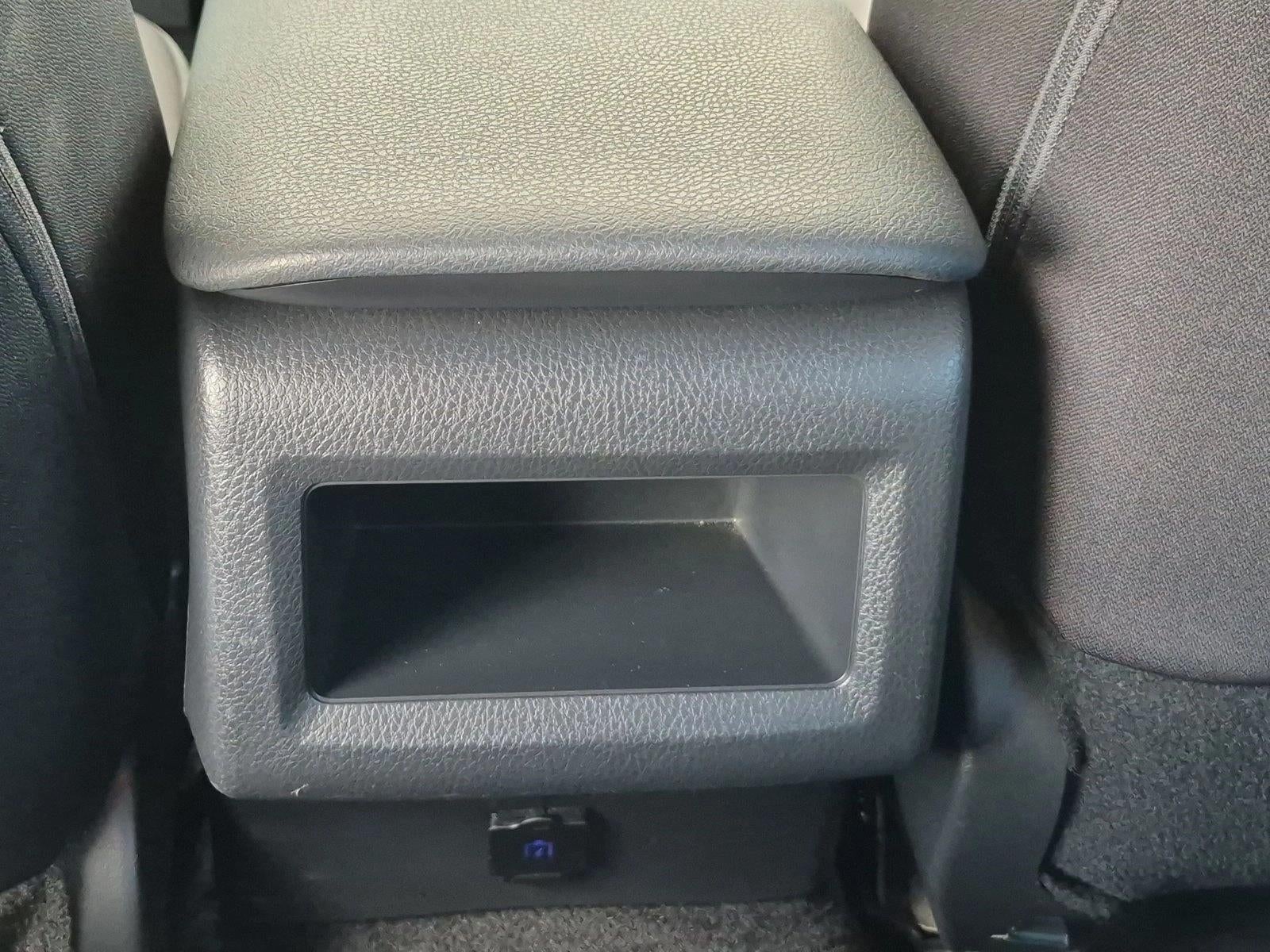 2024 Toyota Camry LE Auto (SE)