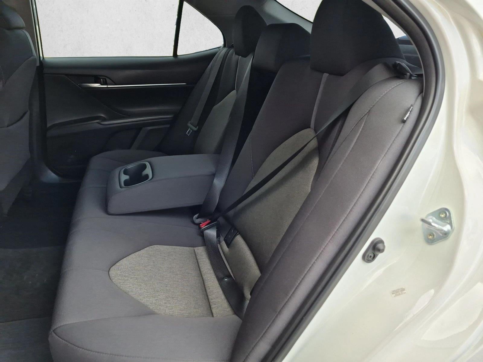 2024 Toyota Camry LE Auto (SE)