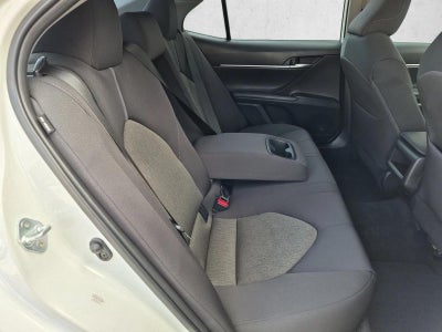 2024 Toyota Camry LE Auto (SE)