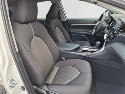 2024 Toyota Camry LE Auto (SE)