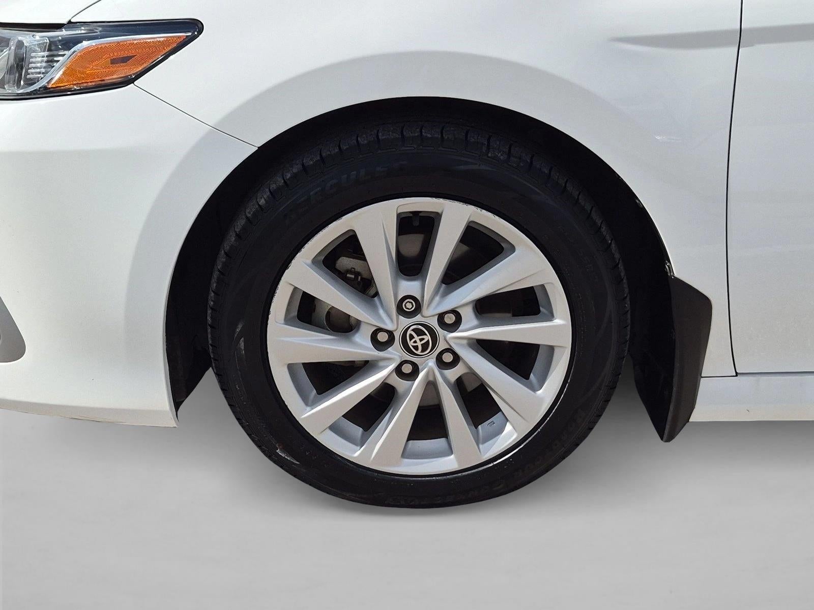 2024 Toyota Camry LE Auto (SE)