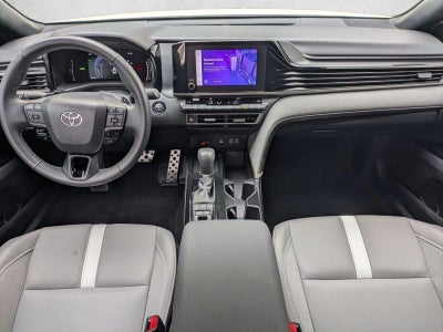 2025 Toyota Camry SE (SE)