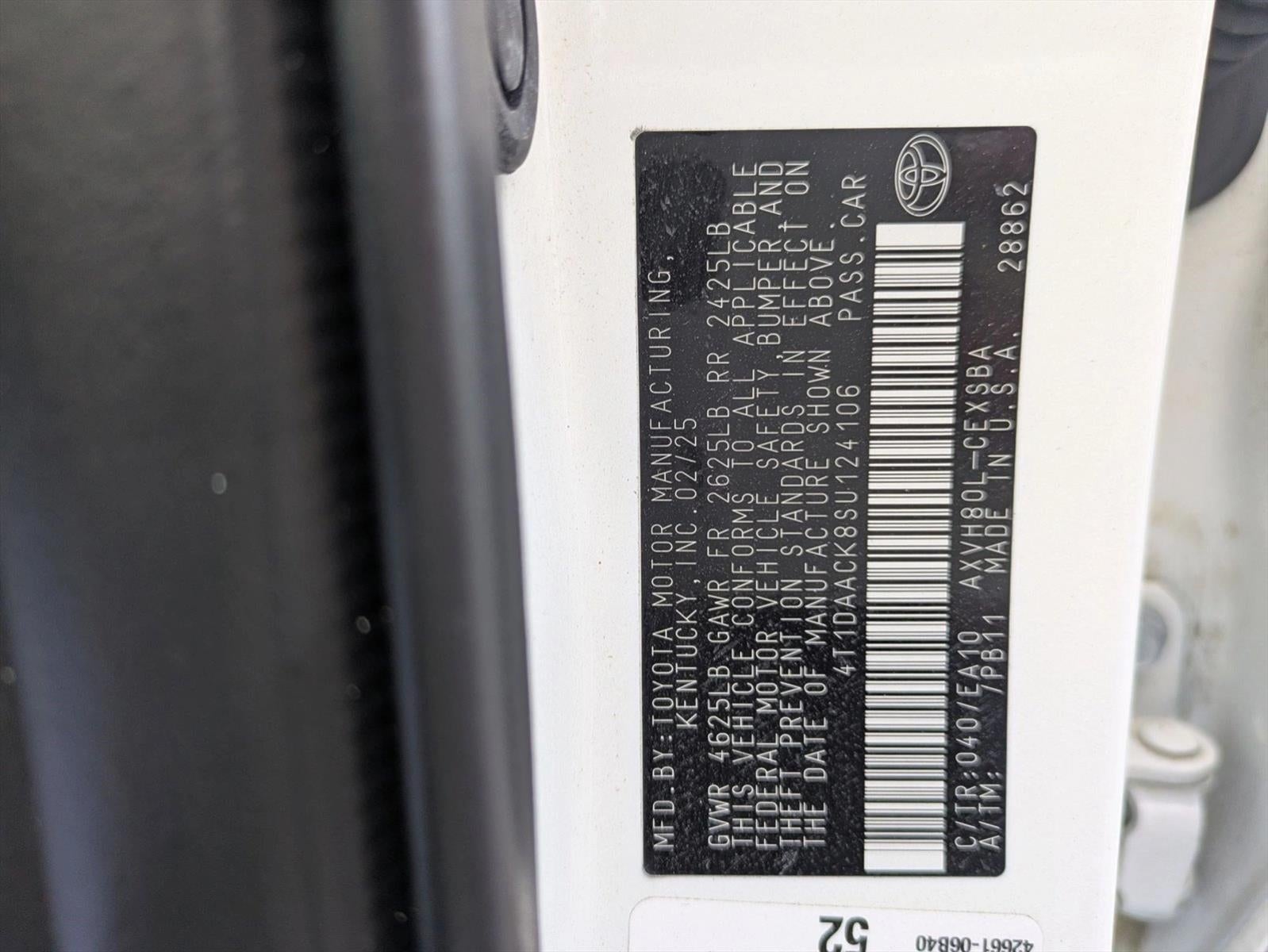 2025 Toyota Camry SE (SE)