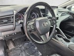 2022 Toyota Camry SE Auto (SE)