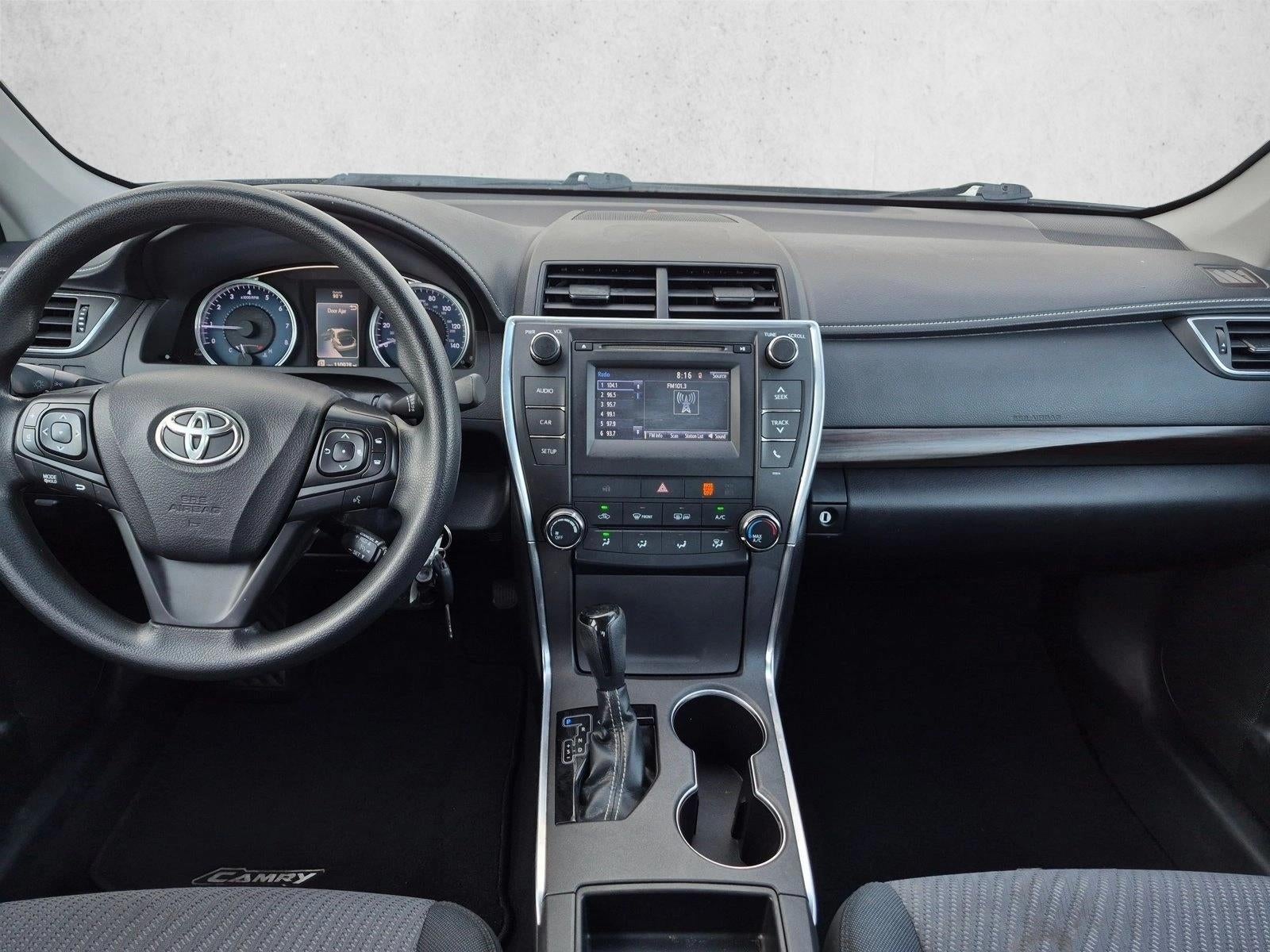 2016 Toyota Camry 4dr Sdn I4 Auto LE (SE)