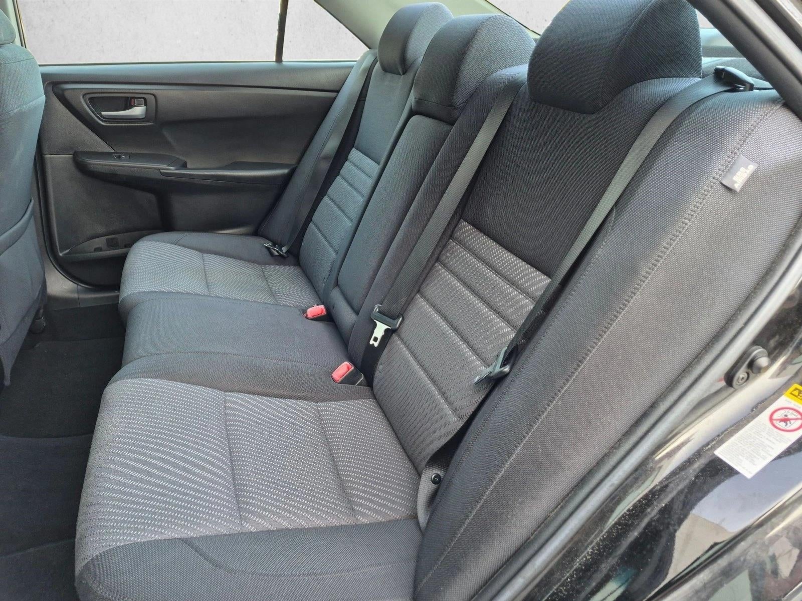 2016 Toyota Camry 4dr Sdn I4 Auto LE (SE)