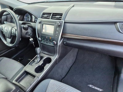 2016 Toyota Camry 4dr Sdn I4 Auto LE (SE)