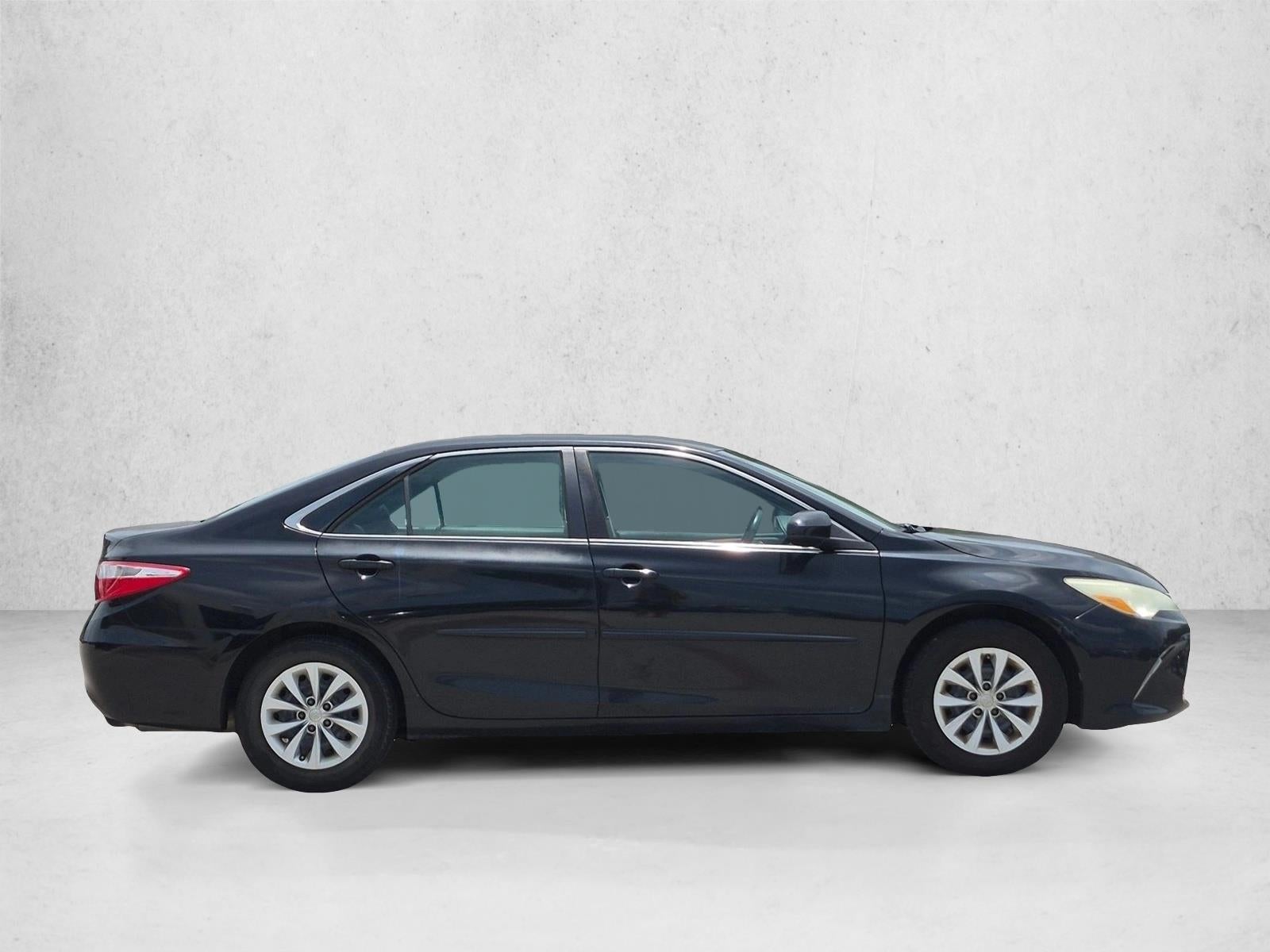 2016 Toyota Camry 4dr Sdn I4 Auto LE (SE)