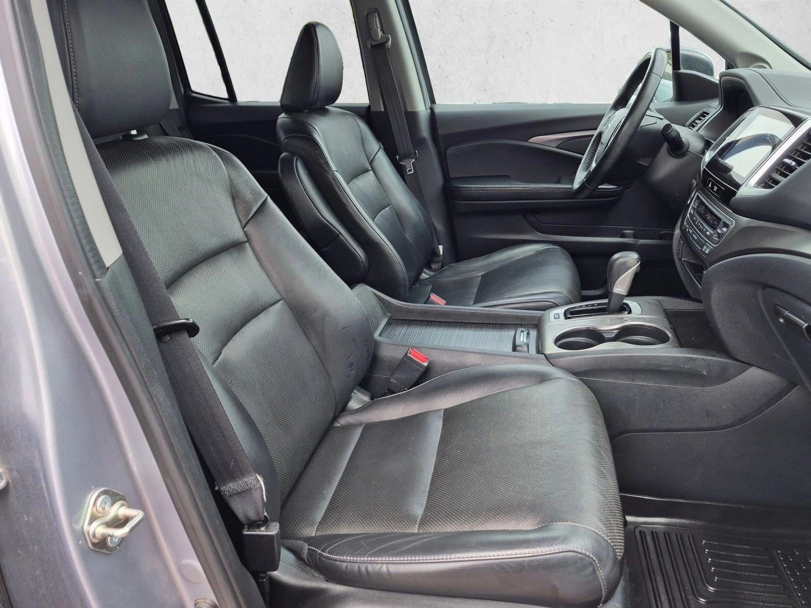 2017 Honda Ridgeline RTL-T 4x4 Crew Cab 5.3' Bed