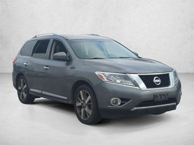 2015 Nissan Pathfinder 2WD 4dr Platinum