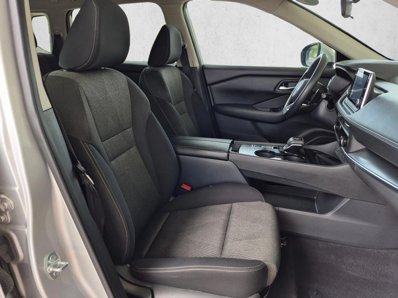 2024 Nissan Rogue FWD SV