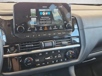 2025 Nissan Pathfinder SL 2WD