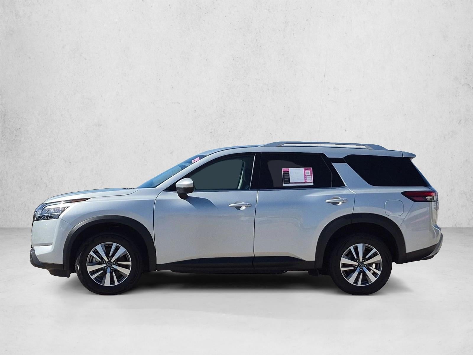 2025 Nissan Pathfinder SL 2WD