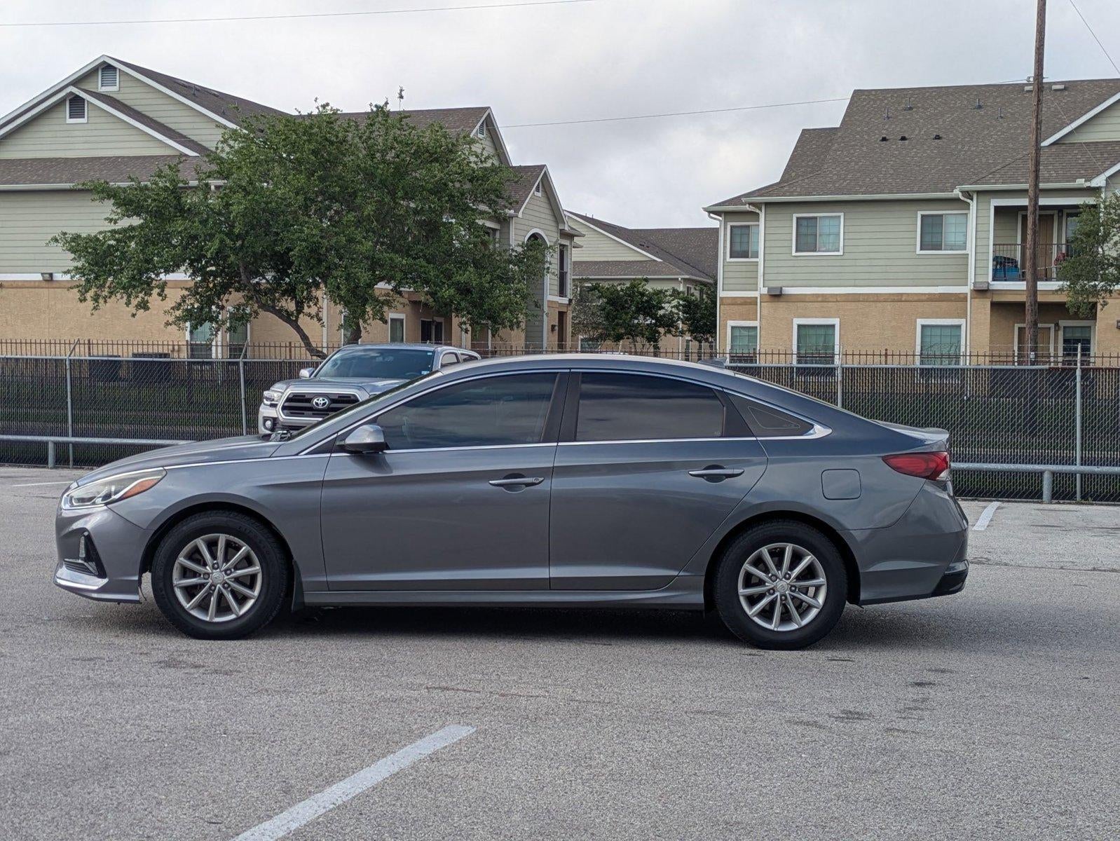 2018 Hyundai SONATA SE 2.4L