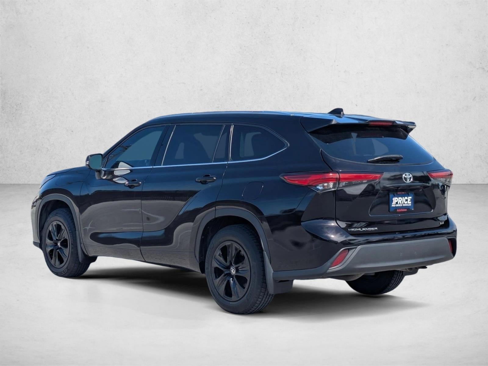 2020 Toyota Highlander XLE FWD (Natl)