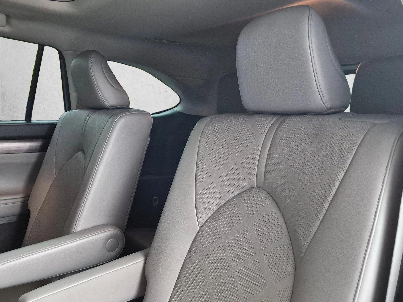 2023 Toyota Highlander Platinum FWD (Natl)