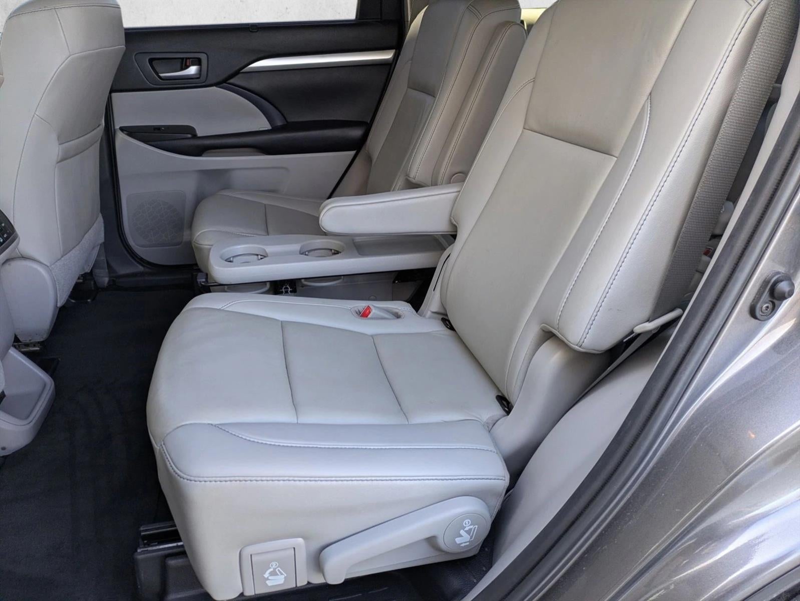 2019 Toyota Highlander XLE V6 FWD (Natl)