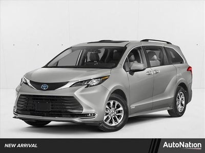 2021 Toyota Sienna XLE FWD 8-Passenger (Natl)