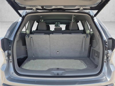 2015 Toyota Highlander FWD 4dr V6 LE Plus (SE)