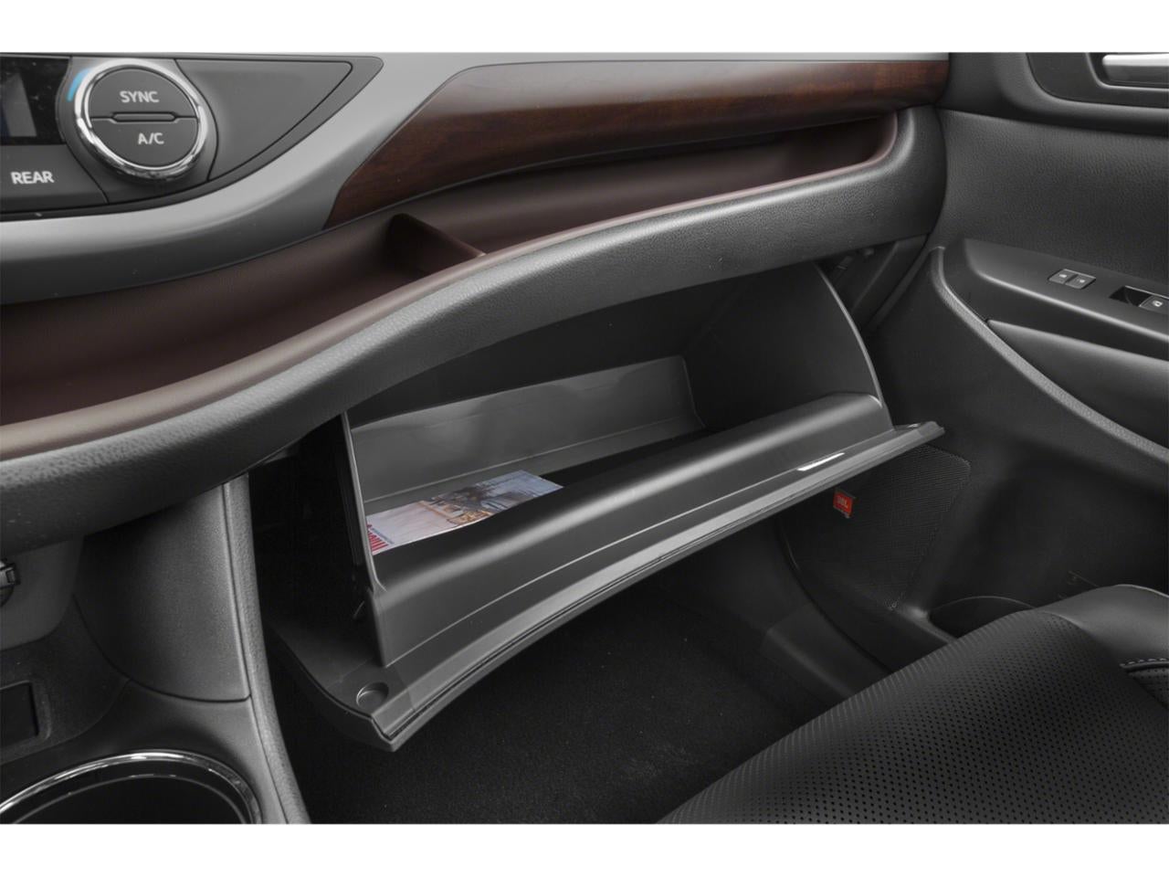 2015 Toyota Highlander FWD 4dr V6 LE Plus (SE)