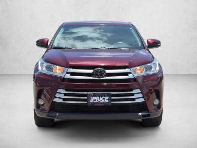 2017 Toyota Highlander LE Plus V6 FWD (SE)