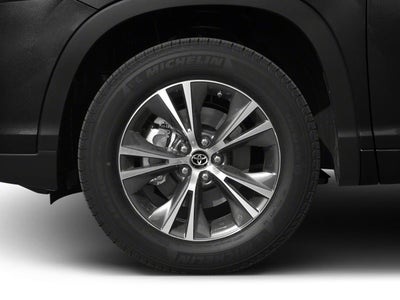 2017 Toyota Highlander LE Plus V6 FWD (SE)