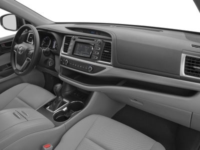 2017 Toyota Highlander LE Plus V6 FWD (SE)