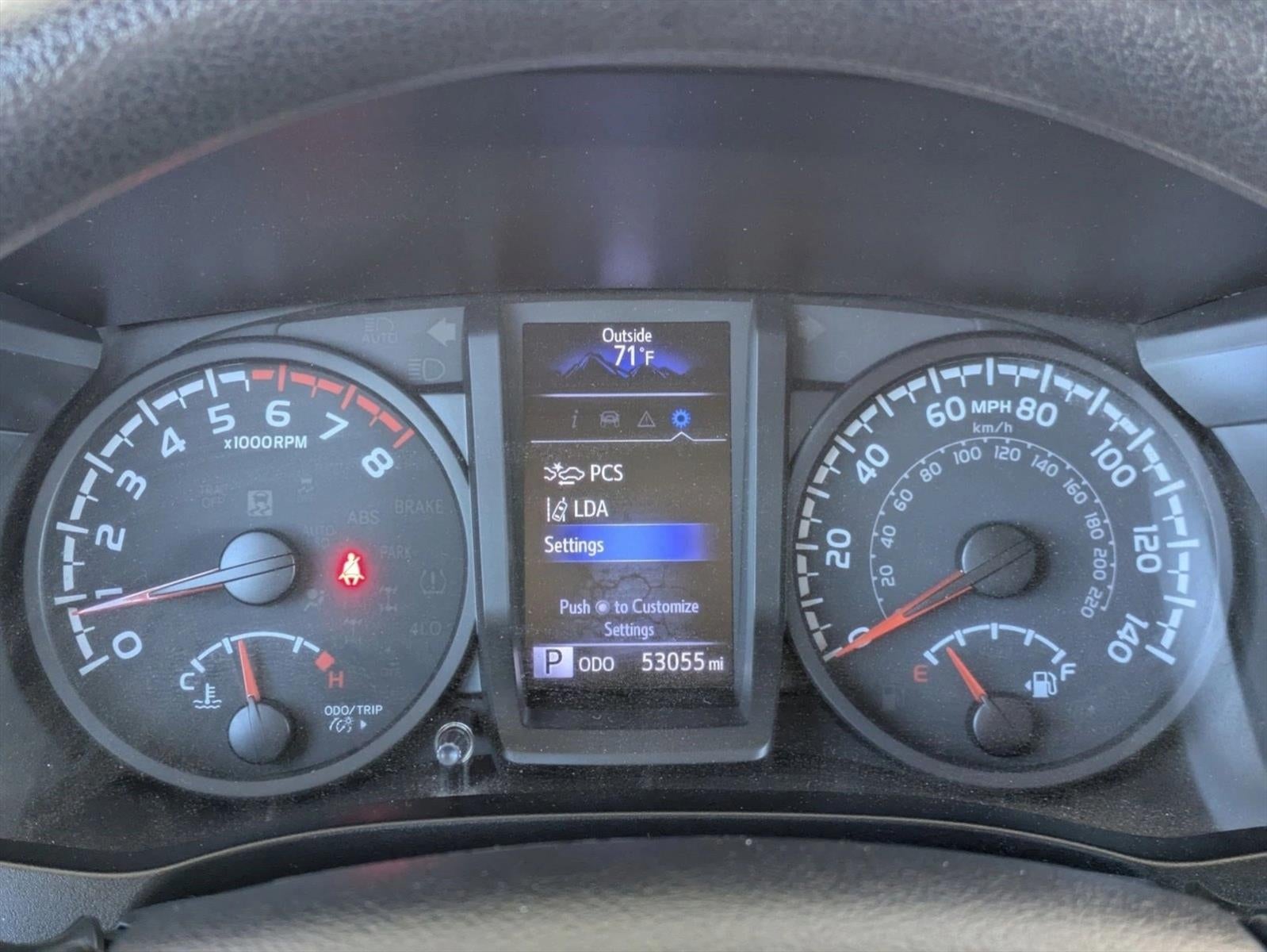 2021 Toyota Tacoma 2WD 2WD SR Double Cab 5' Bed I4 AT (GS)