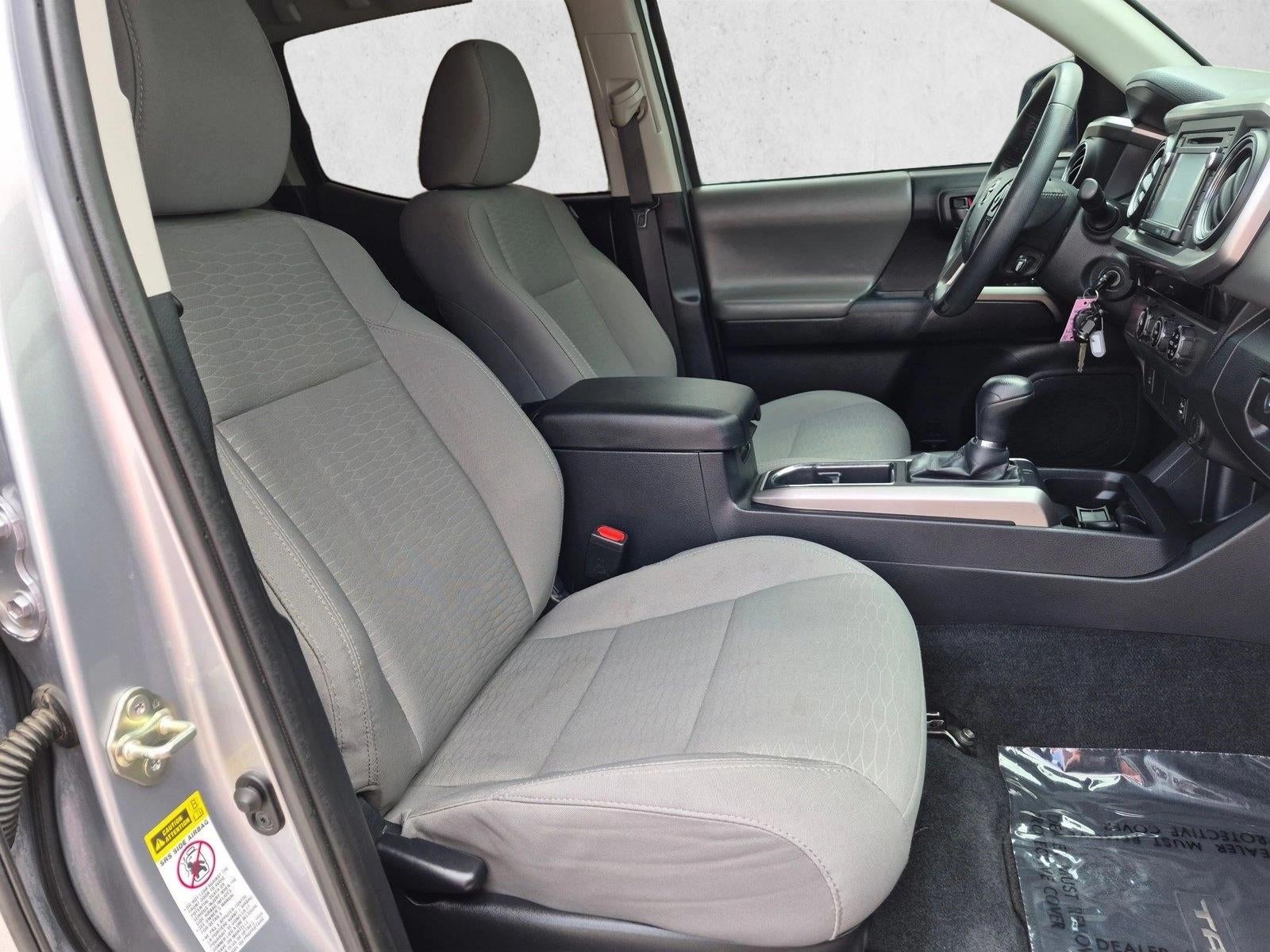 2017 Toyota Tacoma SR5 Double Cab 5' Bed V6 4x2 AT (GS)