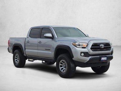 2017 Toyota Tacoma SR5 Double Cab 5' Bed V6 4x2 AT (GS)