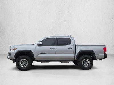 2017 Toyota Tacoma SR5 Double Cab 5' Bed V6 4x2 AT (GS)