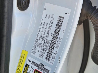 2017 Toyota Tundra 4WD 4WD SR5 CrewMax 5.5' Bed 5.7L FFV (SE)