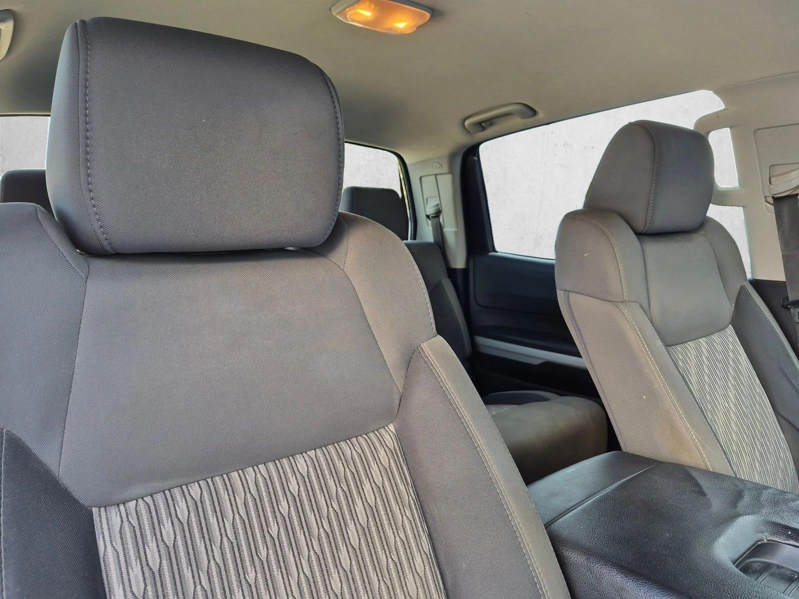 2020 Toyota Tundra 4WD 4WD SR5 CrewMax 5.5' Bed 5.7L (SE)