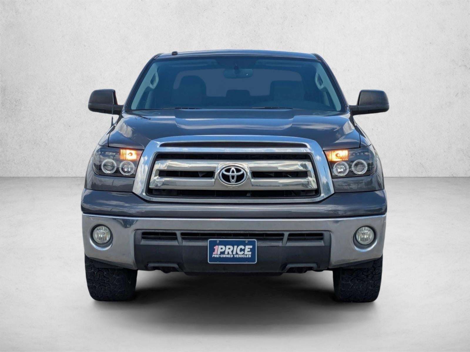 2013 Toyota Tundra 2WD Truck 2WD CrewMax Short Bed 4.6L (Natl)