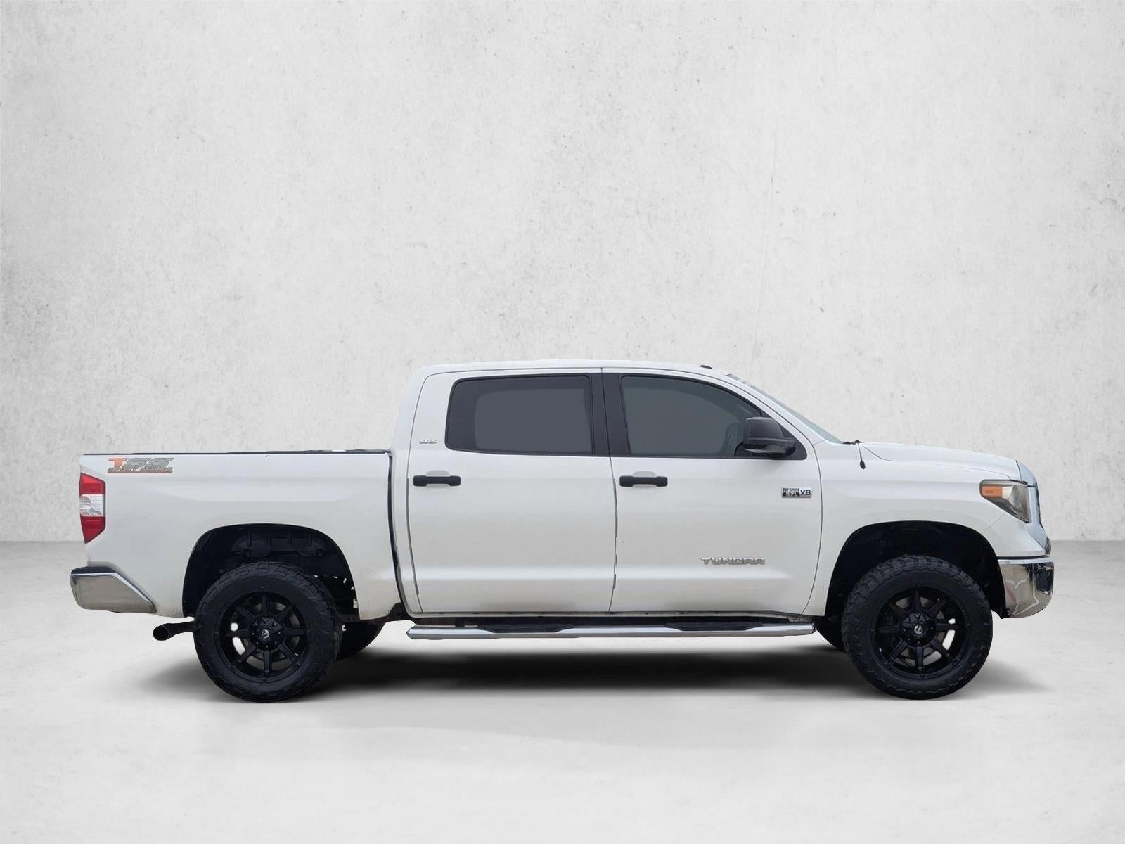 2018 Toyota Tundra 2WD 2WD SR5 CrewMax 5.5' Bed 5.7L (SE)