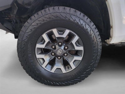 2017 Toyota Tacoma Limited Double Cab 5' Bed V6 4x4 AT (Natl)