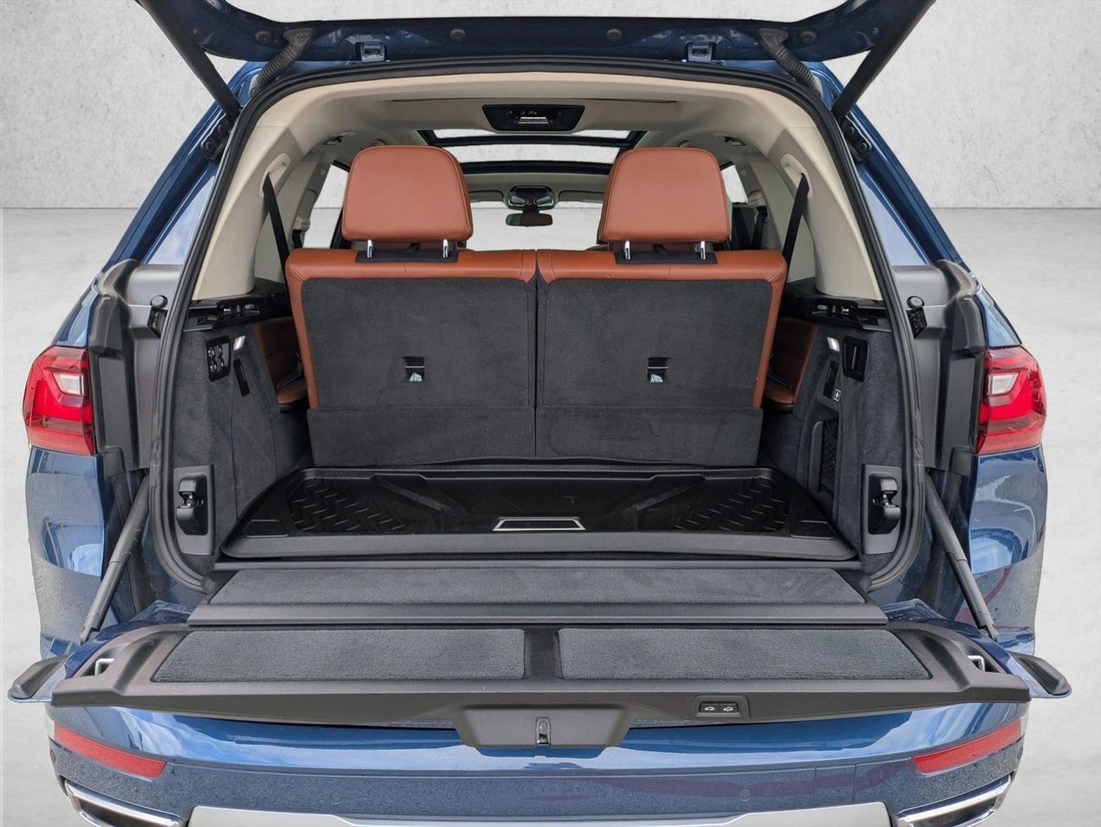 2020 BMW X7 xDrive40i Sports Activity Vehicle