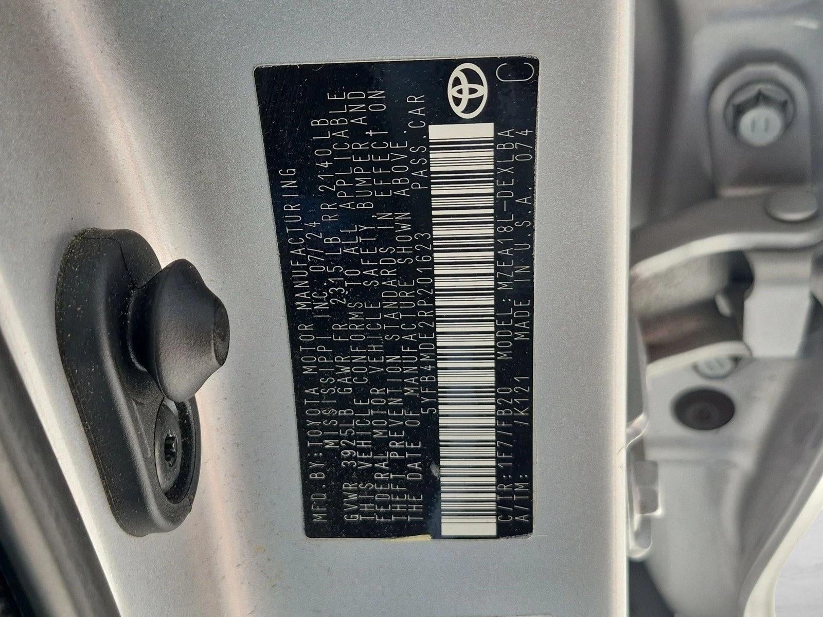 2024 Toyota Corolla LE CVT (Natl)