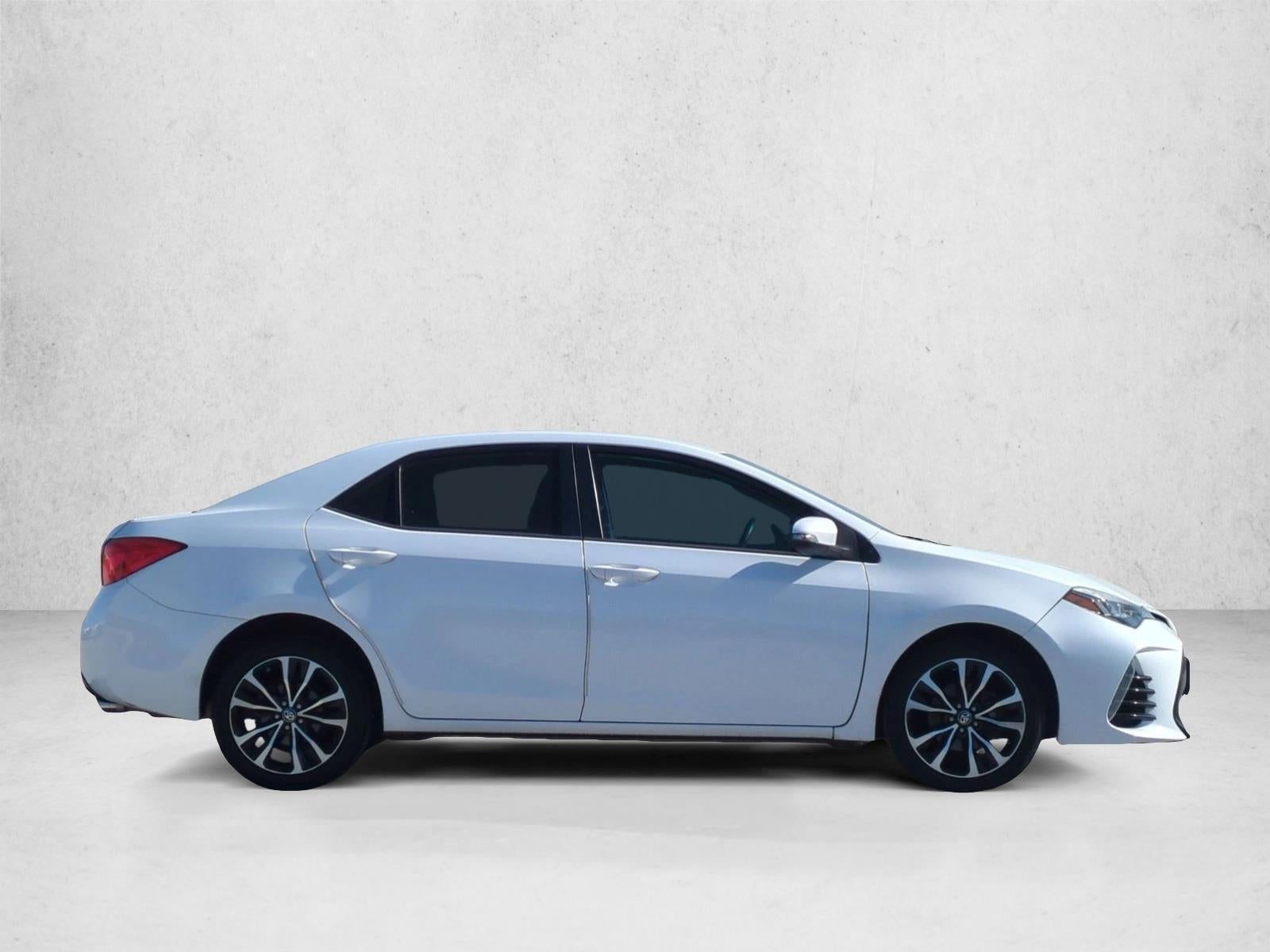 2017 Toyota Corolla SE CVT (Natl)