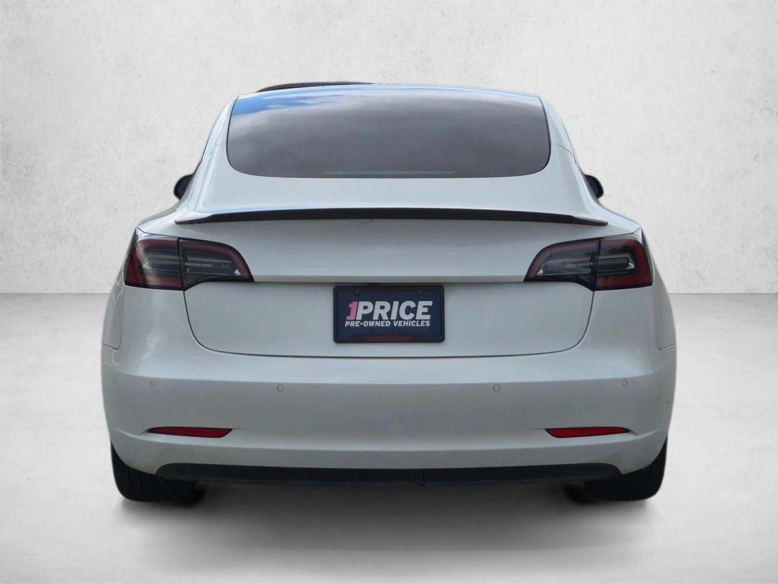 2022 Tesla Model 3 RWD