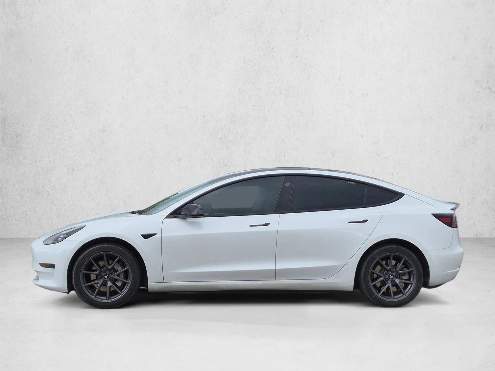2022 Tesla Model 3 RWD