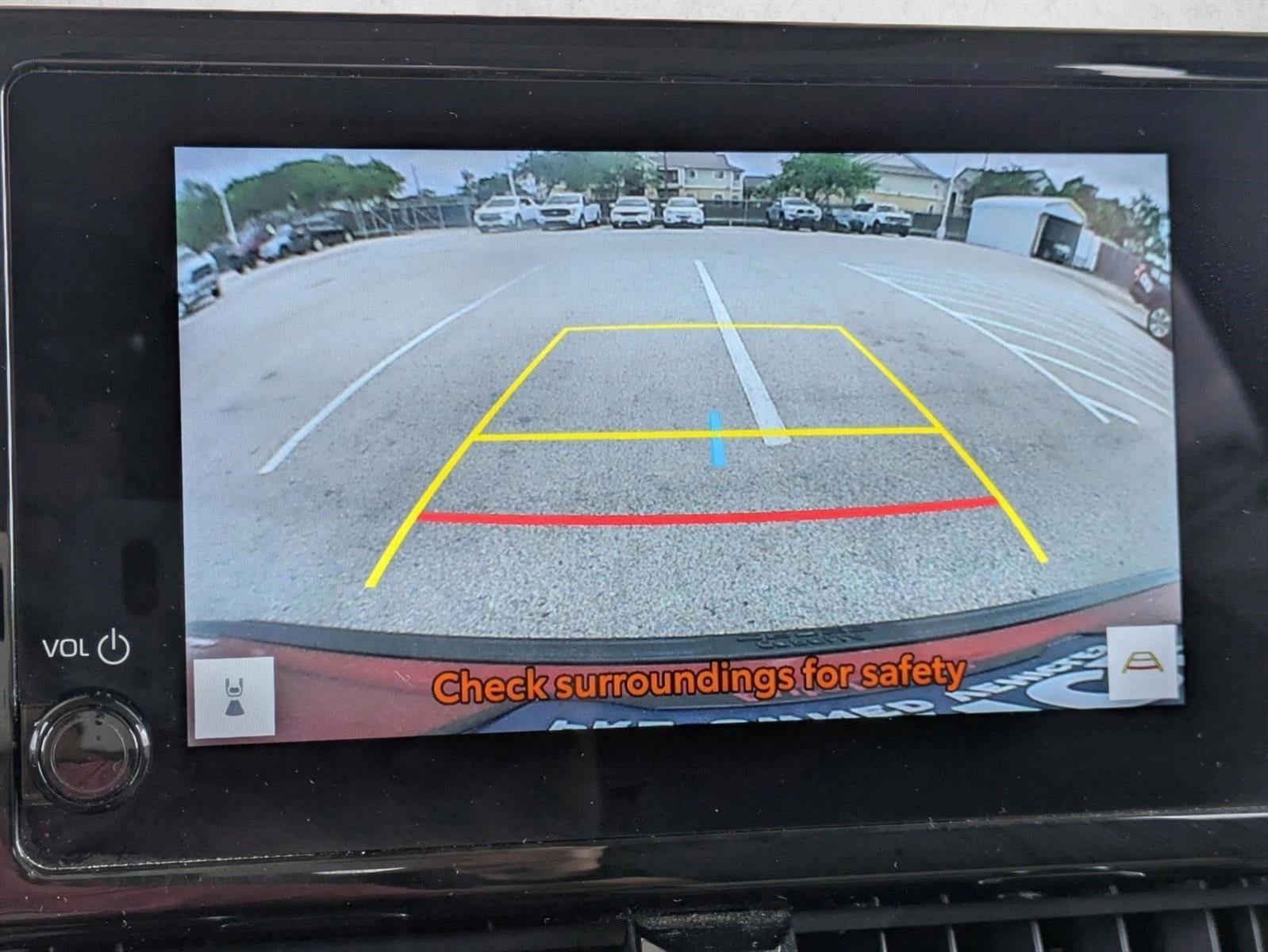 2024 Toyota Corolla Cross XLE 4WD (Natl)