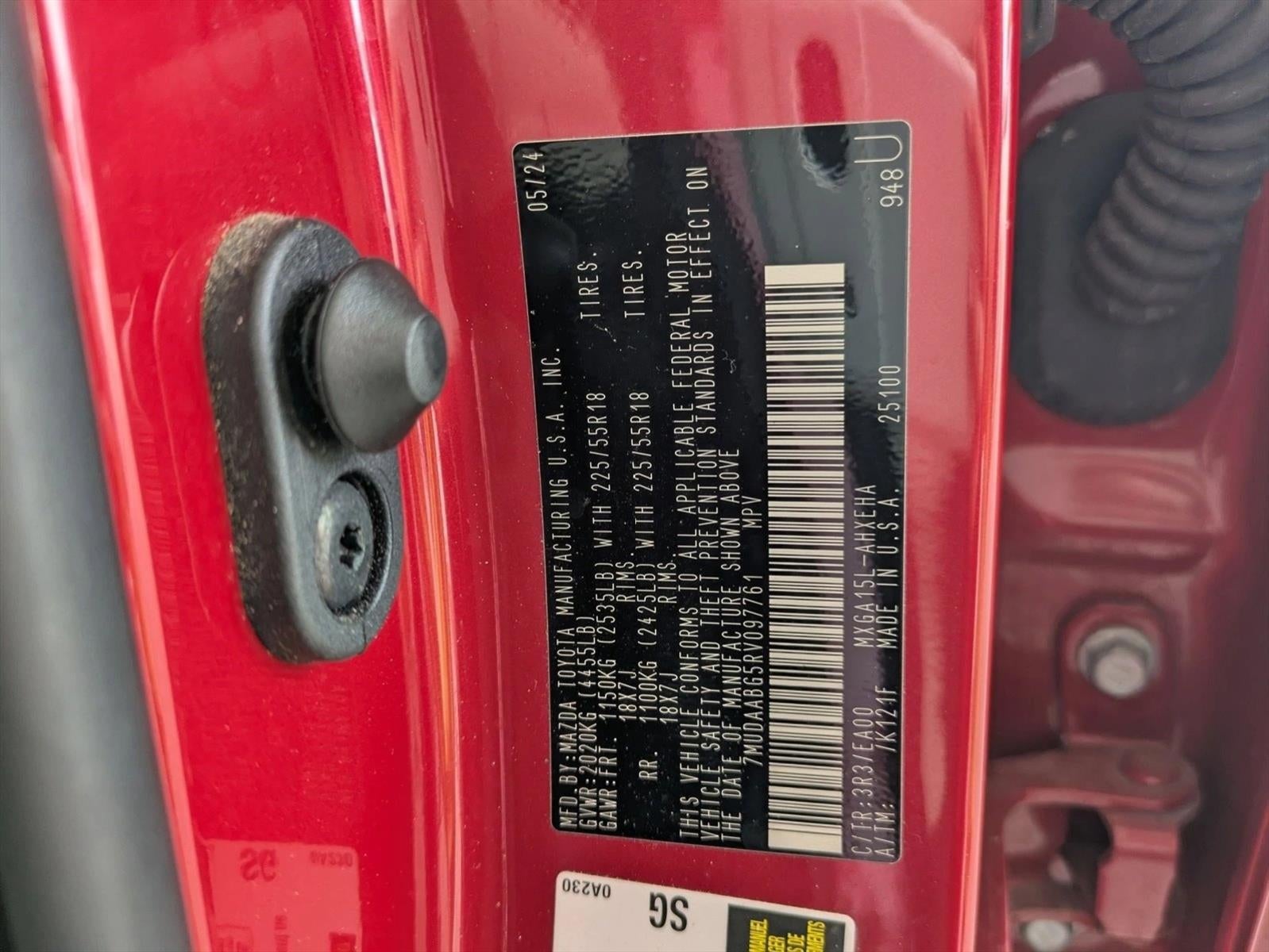 2024 Toyota Corolla Cross XLE 4WD (Natl)