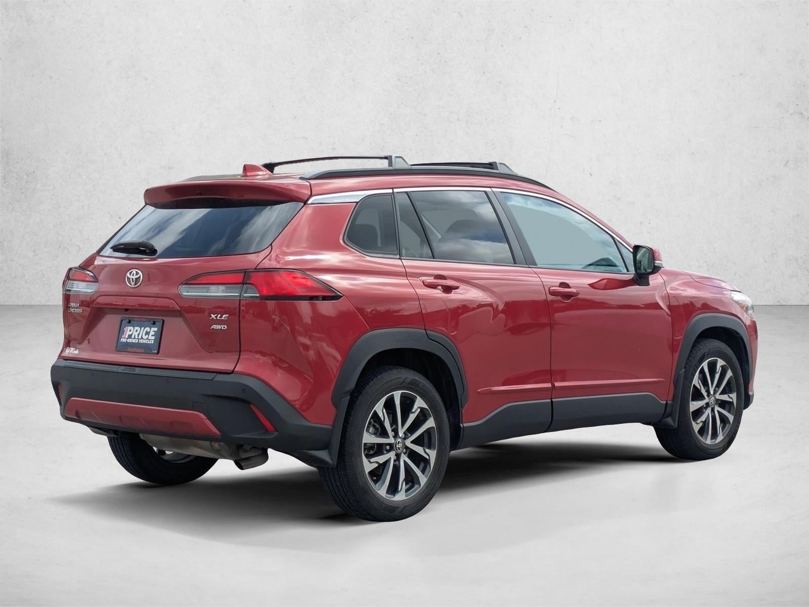 2024 Toyota Corolla Cross XLE 4WD (Natl)