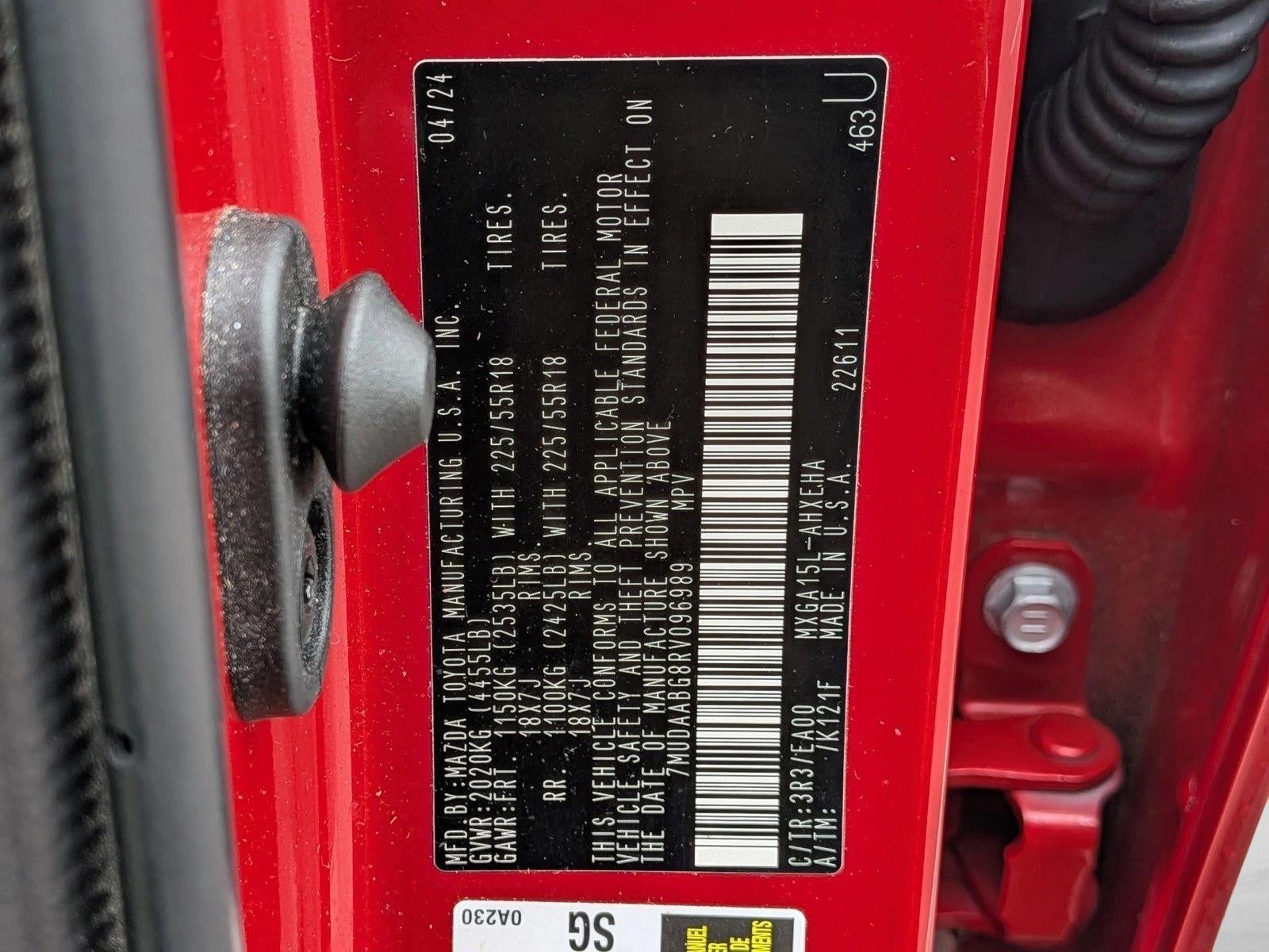 2024 Toyota Corolla Cross XLE 4WD (Natl)