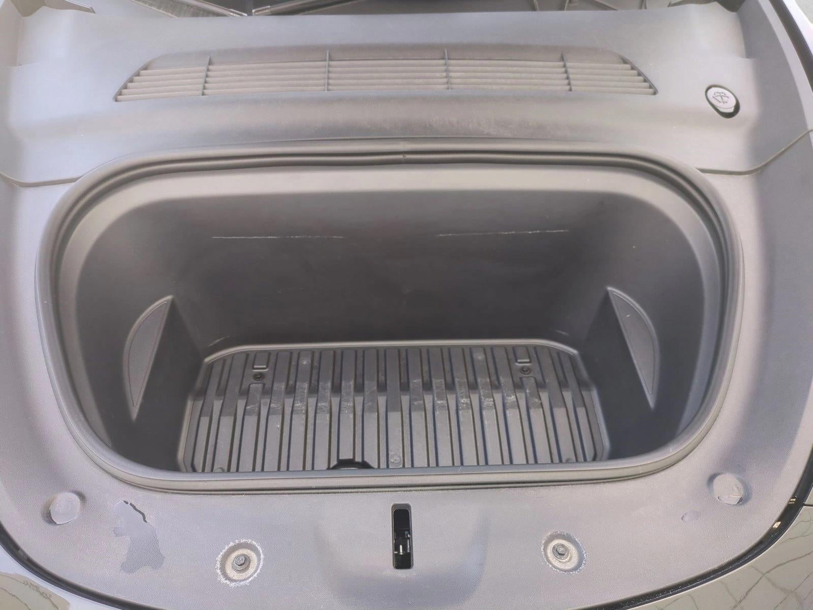 2023 Tesla Model Y Long Range AWD