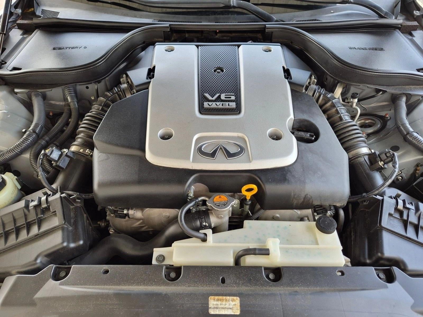 2015 INFINITI Q60 Convertible RWD